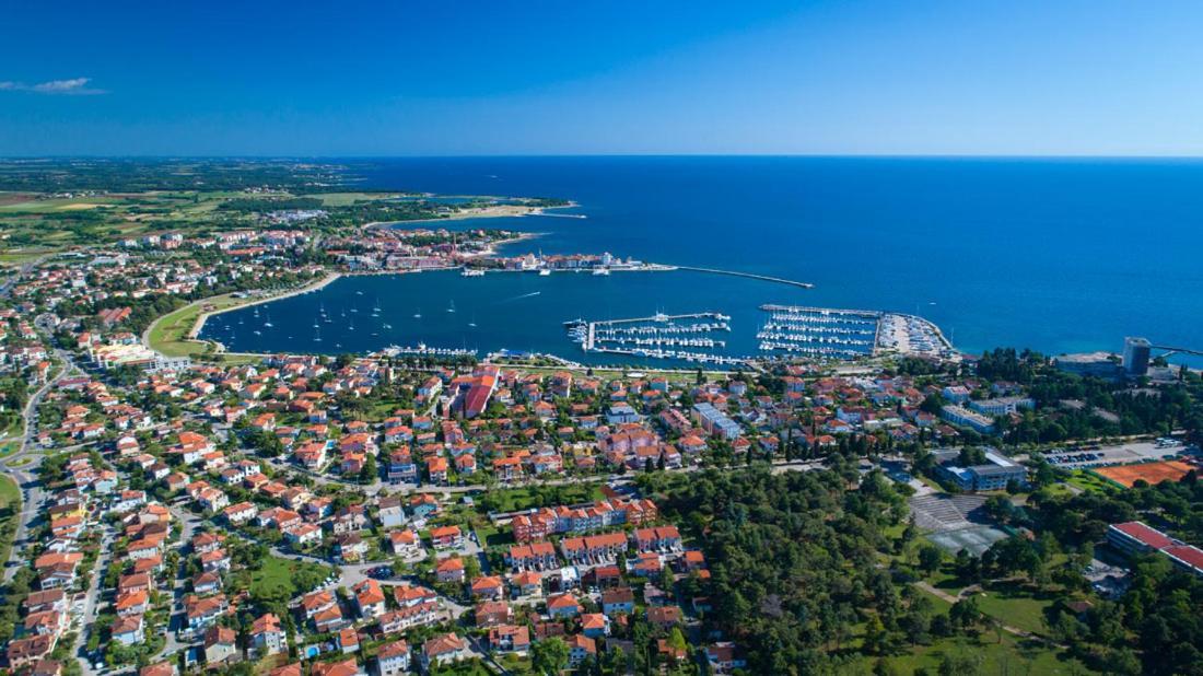 Lux Vista Suite Umag Exterior photo